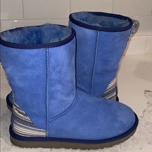 🆕 RARE Ugg Boots in Perfect Condition💙